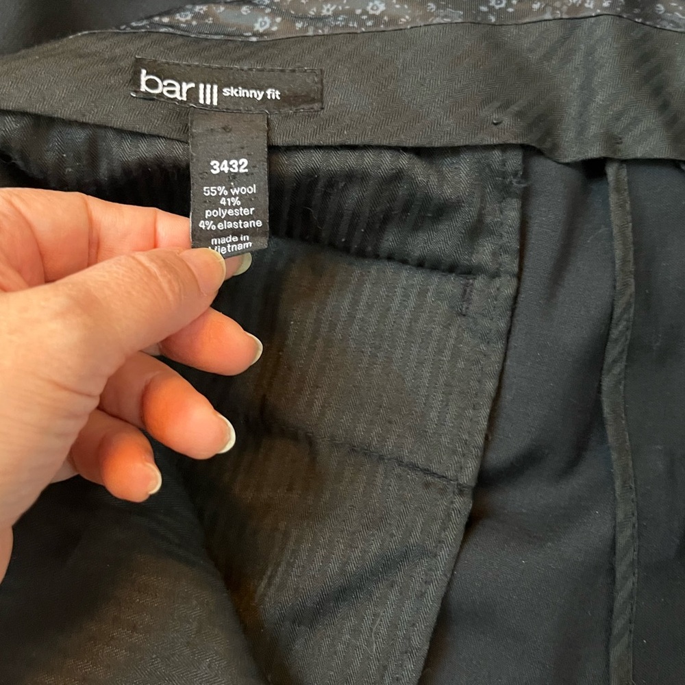 Bar III 2 Piece Black suit skinny 40L , 34x32 - Picture 10 of 13